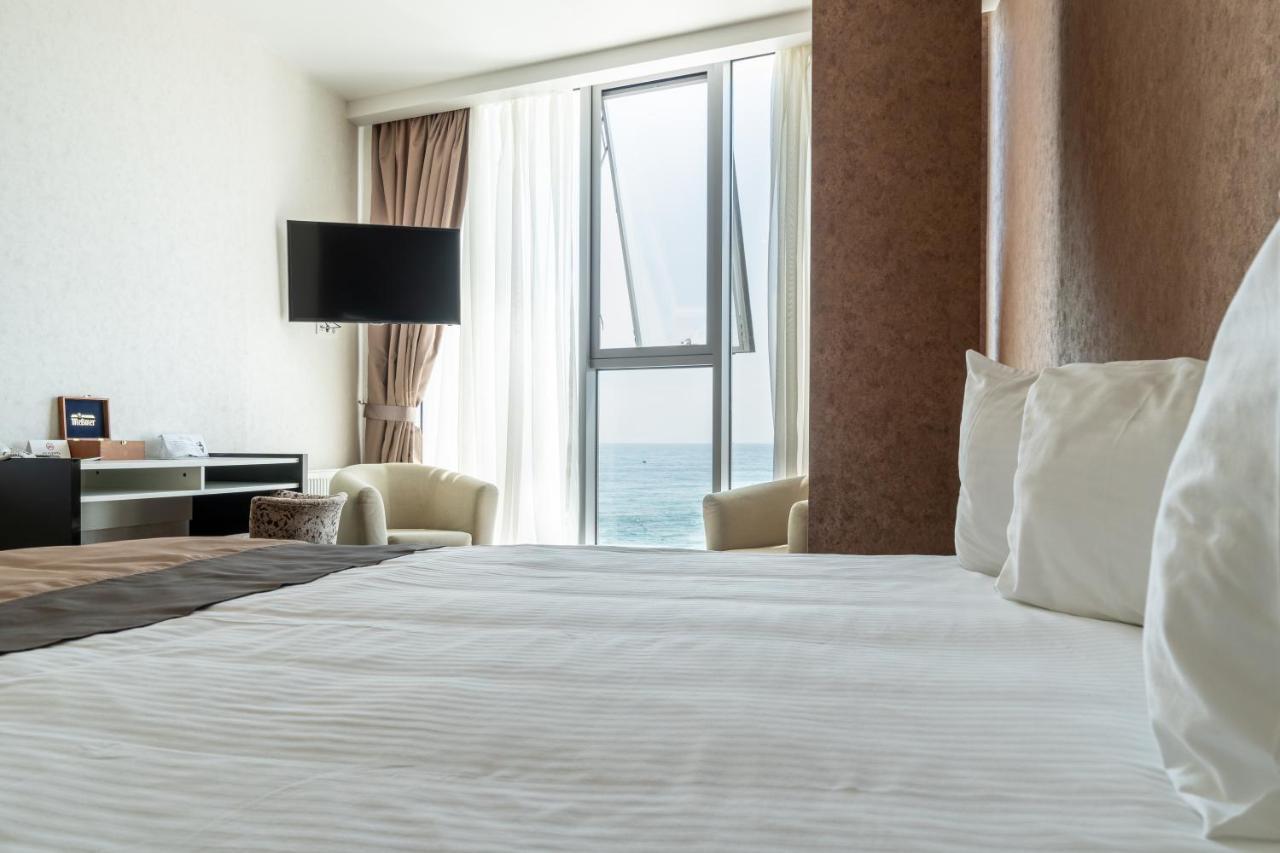 Boutique Hotel Portofino Odessa Ngoại thất bức ảnh